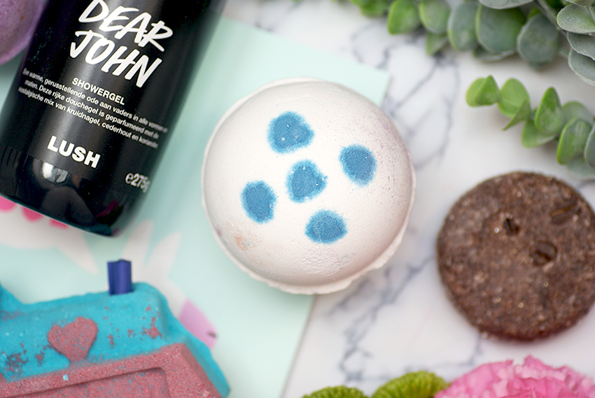 Review Lush Dear John Bath Bomb Oh My Lush